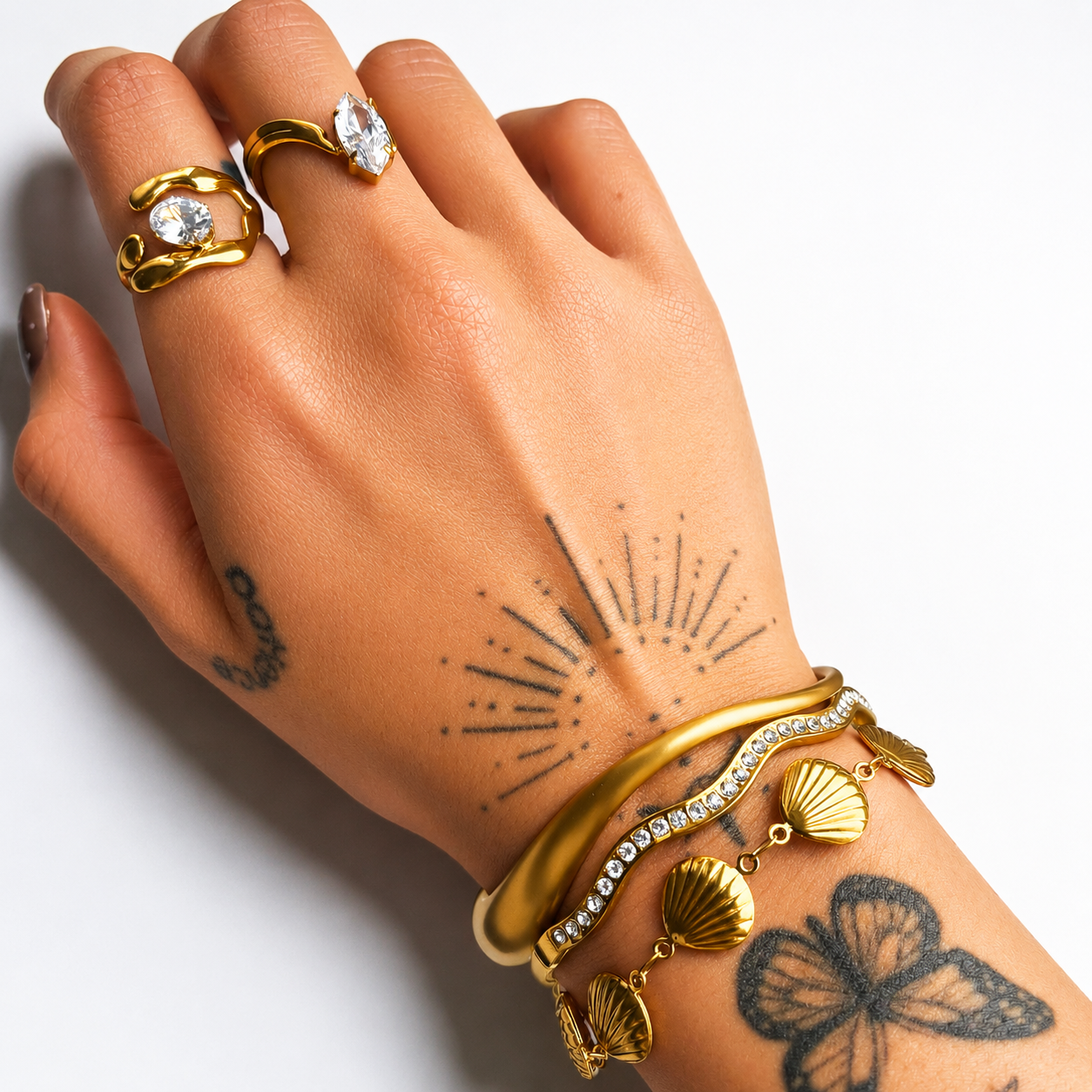 Curve Bracelet by Arley London — view 3
